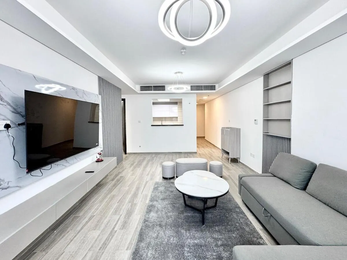 Apartment Homes2Retreat - Modern 2Br With Balcony In Jvc Dubai