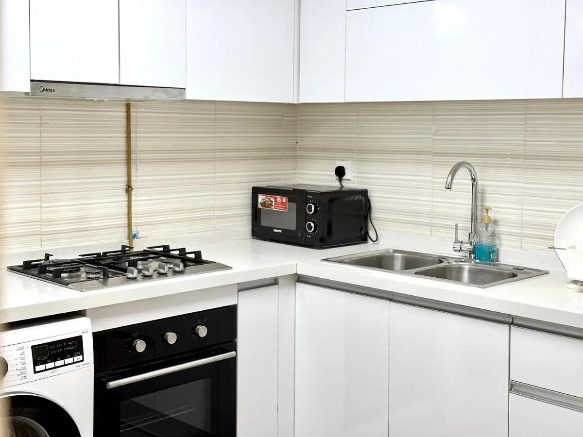 Apartment Homes2Retreat - Modern 2Br With Balcony In Jvc Dubai
