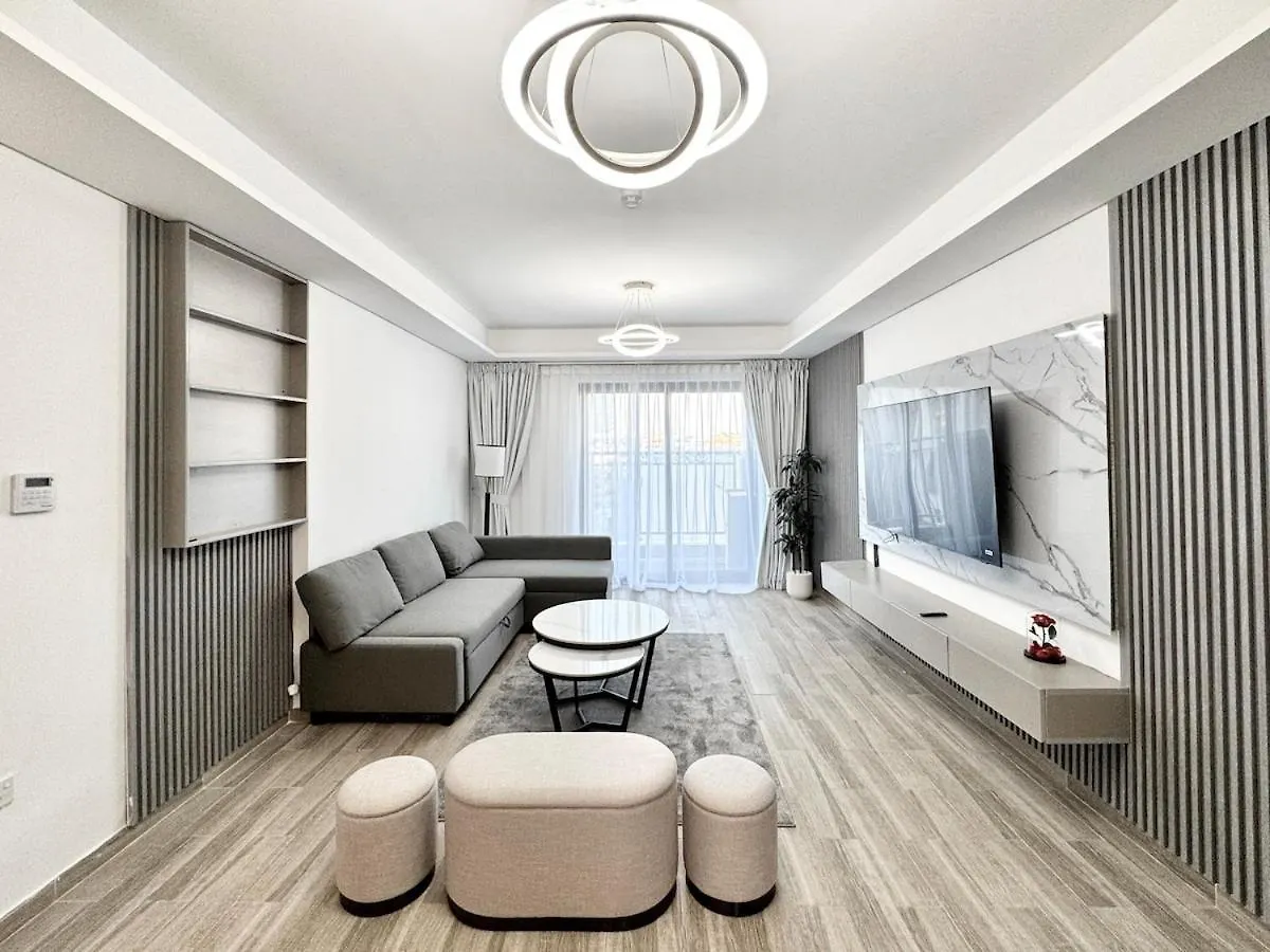 Homes2Retreat - Modern 2Br With Balcony In Jvc Dubai